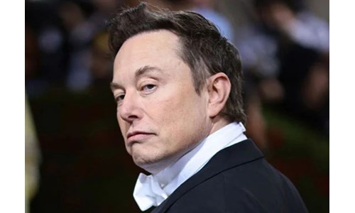 ELON MUSK MUCİZESİ BEYAZPERDEDE